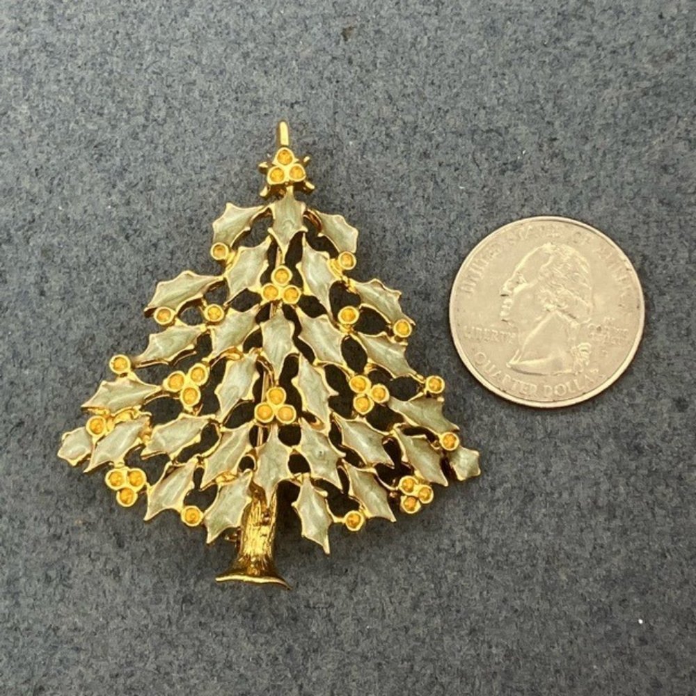 Christmas Pin Brooch Tree Gold Sage Green Enamel Amber Rhinestone Retro Vintage
